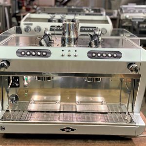 Alternative view of Máy pha cà phê Wega IO Black 2 groups